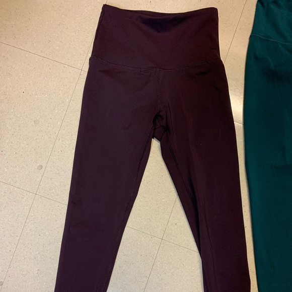 Super cute leggings! - Picture 2 of 6